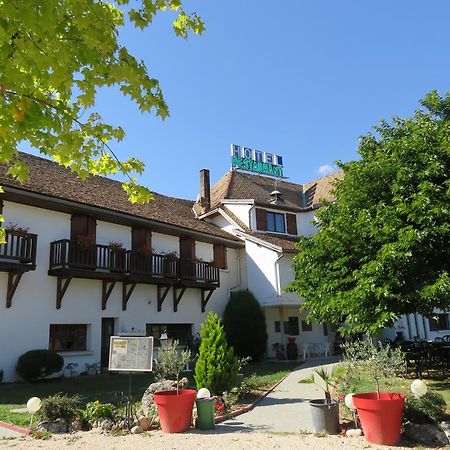 Hotel Restaurant Le Traineau Clelles Exteriör bild