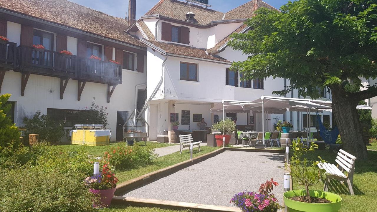 Hotel Restaurant Le Traineau Clelles Exteriör bild